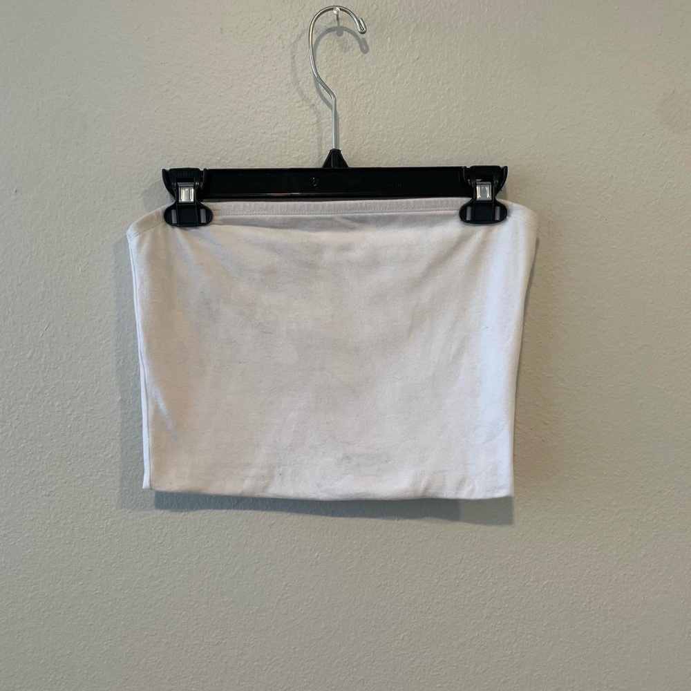 Match White Mini Crop Top for Night Out